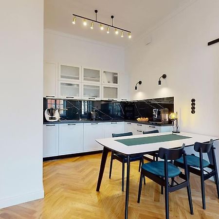 Big Modern Apart - Market Square - Nice View - Next To Town Hall Apartamento Wrocław Exterior foto