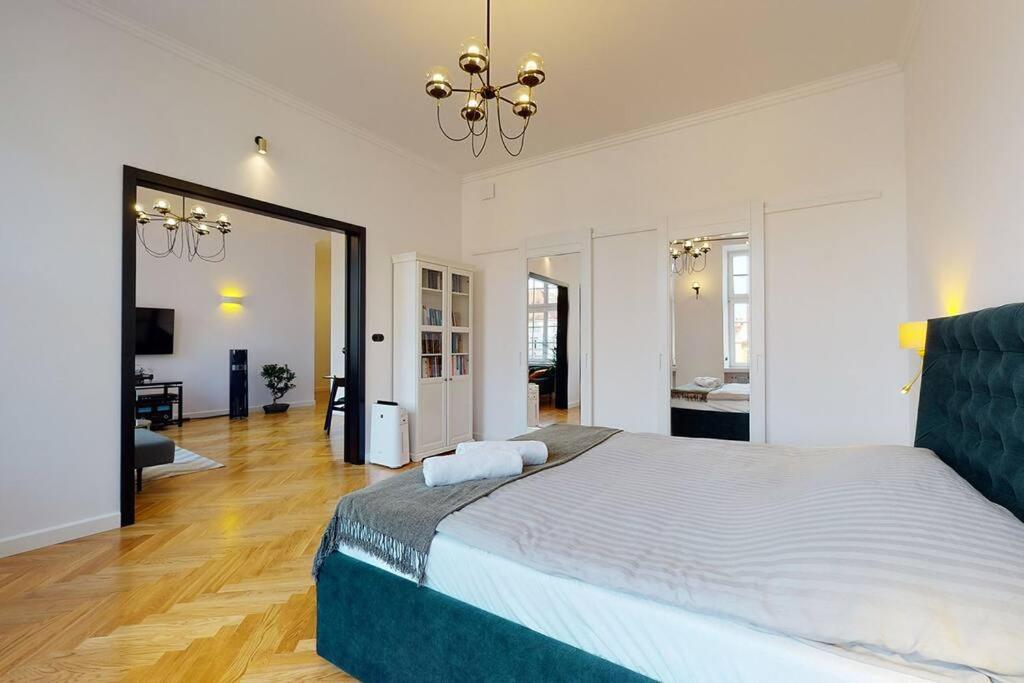 Big Modern Apart - Market Square - Nice View - Next To Town Hall Apartamento Wrocław Exterior foto